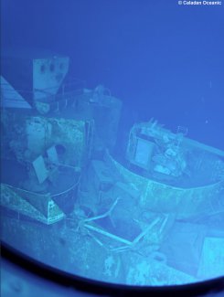 最深沉船 二战美国海军萨缪尔·B·罗伯茨号航母